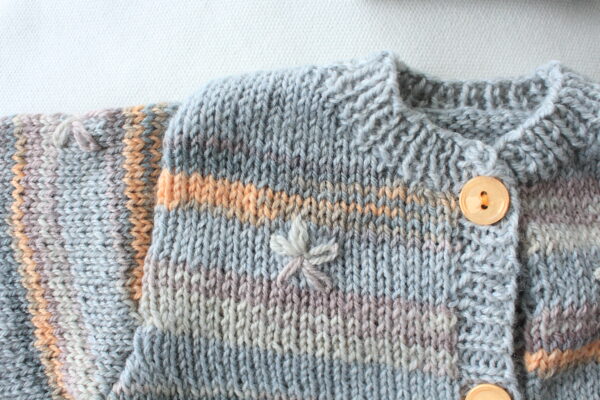 Kinder Strickwesten-Set in Grau, Lila und Orange für Kinder - Image 4