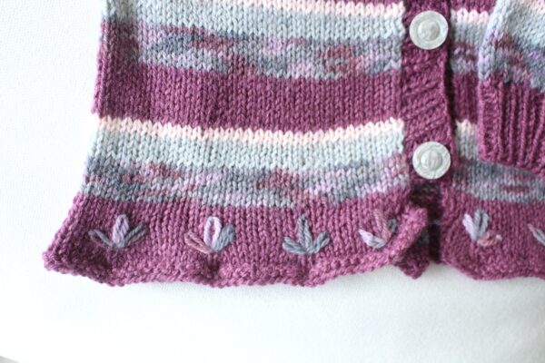 Kinder Strickwesten-Set in Lila, Blau und Weiß für Kinder - Image 4