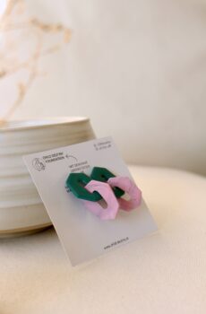 Ohrstecker: Knoten, grün - rosa gemustert