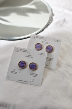 Ohrstecker: Lavendel-Farben mit Fassung